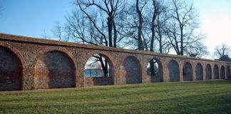 Klostermauer Sankt Trinitatis