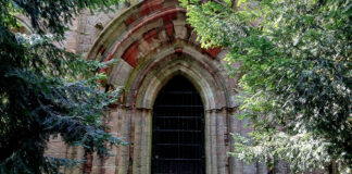 Bilderserie Mausoleum im Selketal im Harz